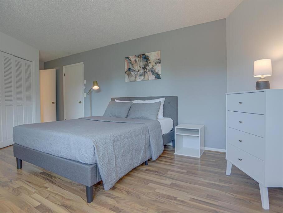 Ski-Mount Hood Charm-Welches,Golf And Ski Resort Condo,W&D, Wifi,Near Woods,Hiking,Fishing Mount Hood Village Bagian luar foto