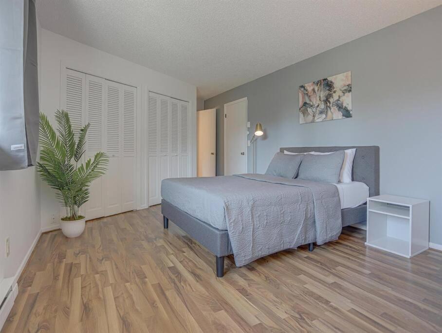 Ski-Mount Hood Charm-Welches,Golf And Ski Resort Condo,W&D, Wifi,Near Woods,Hiking,Fishing Mount Hood Village Bagian luar foto