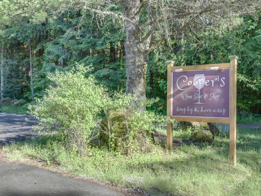 Ski-Mount Hood Charm-Welches,Golf And Ski Resort Condo,W&D, Wifi,Near Woods,Hiking,Fishing Mount Hood Village Bagian luar foto