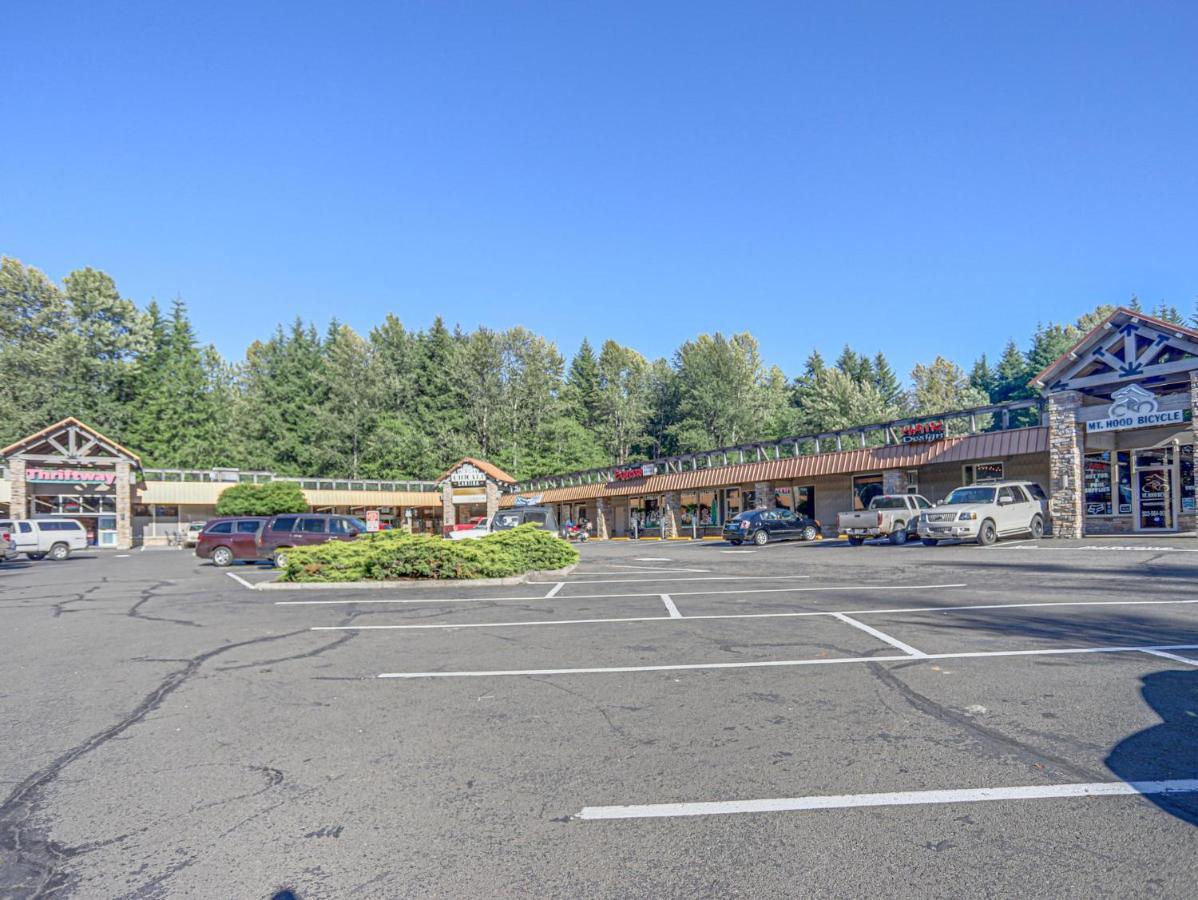 Ski-Mount Hood Charm-Welches,Golf And Ski Resort Condo,W&D, Wifi,Near Woods,Hiking,Fishing Mount Hood Village Bagian luar foto
